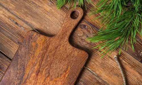 Is Cedar Good For Cutting Boards